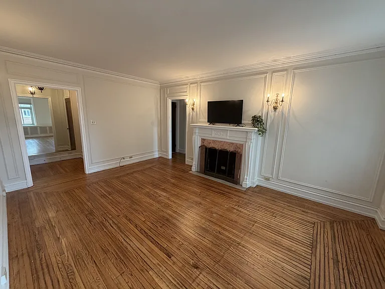 3900 Rose Hill Ave #905 — Photo 7