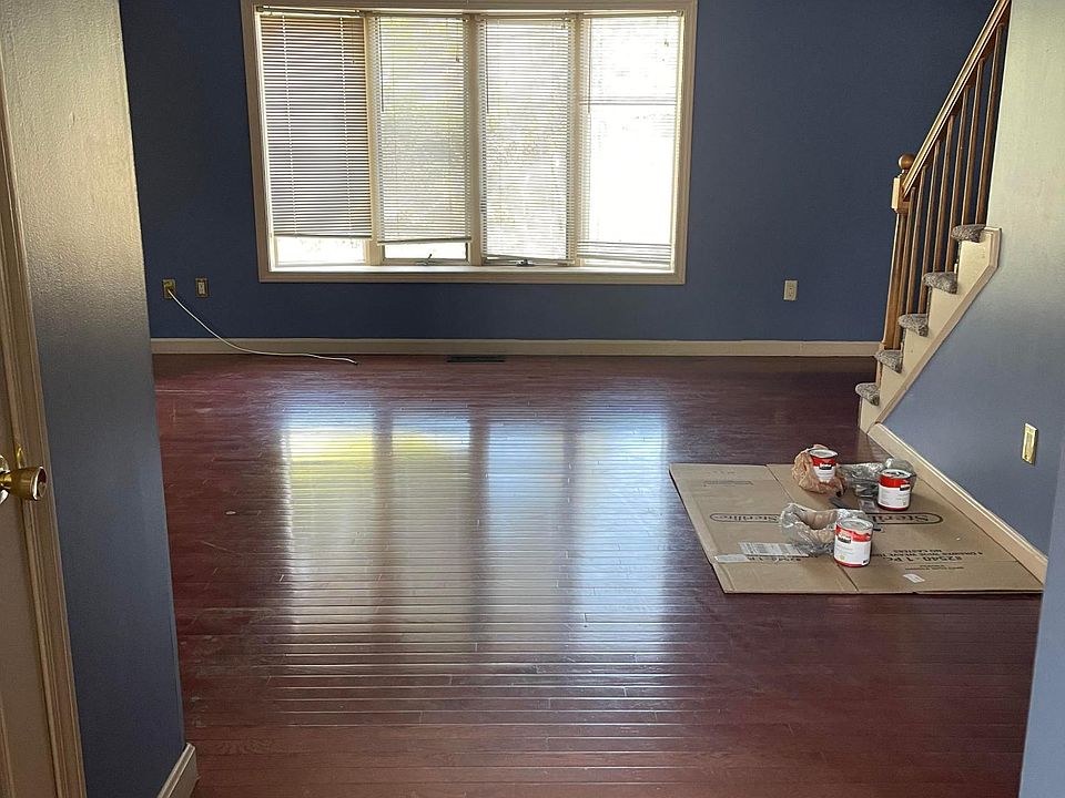 1st image of 236 Frederick St