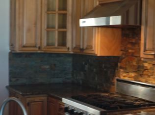 447 Roberts Rd, Pacifica, CA 94044