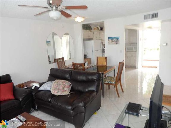 4th image of 9370 Sunrise Lakes Blvd APT 201