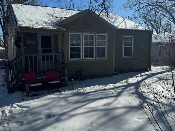 3228 SE Colorado Ave, Topeka, KS 66605
