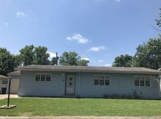 6731 SW Rockpost Rd, Topeka, KS 66619