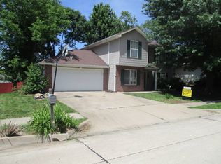 2309 Maricopa Dr, Columbia, MO 65201