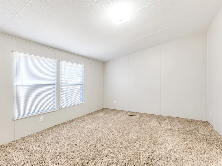 445 Arvel Cir — Photo 17