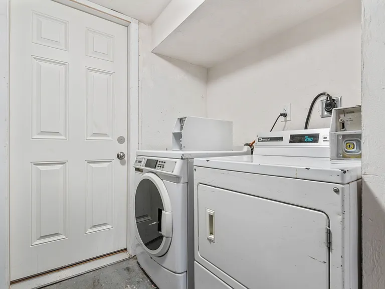 754 Huntington Ave #6 — Photo 3