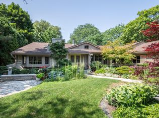 7811 N Fairchild Rd, Fox Pt, WI 53217