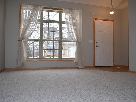 2nd image of 9630 Belmont Ln