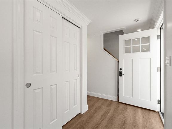 4th image of 855 S Main St Unit 855