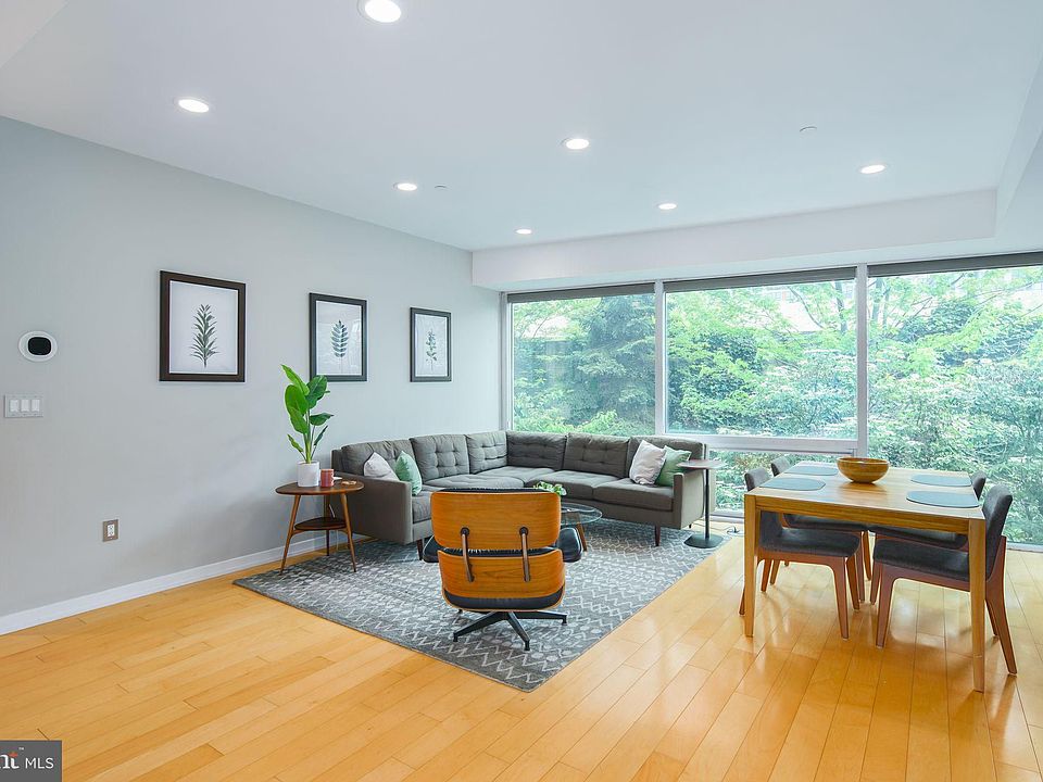 1st image of 122 New St #30-2A