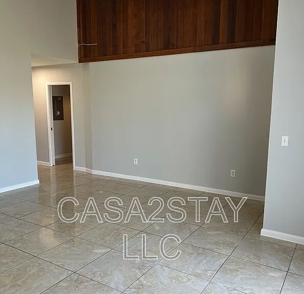 7295-7297 Albany Rd #1 — Photo 2