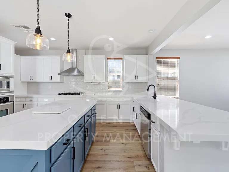 2127 Ranch View Dr — Photo 19
