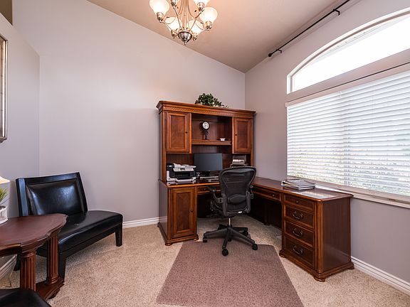 3rd image of 9066 S Mountain Iris Way