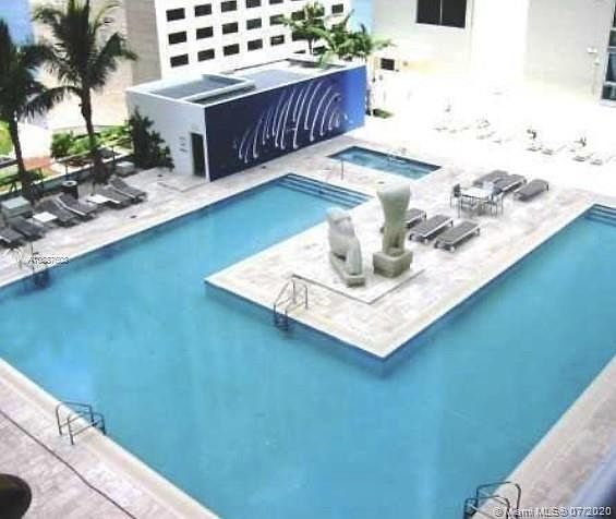 1st image of 325 Biscayne Blvd #3316