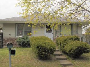 1808 Gideon Ave, Zion, IL 60099
