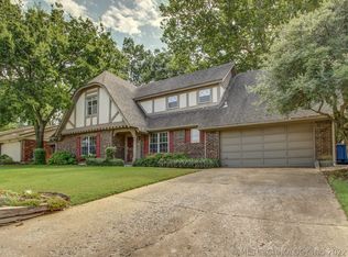 5822 E 63rd St, Tulsa, OK 74136