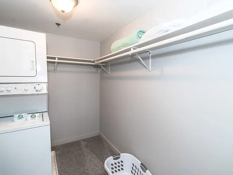 Washer/Dryer