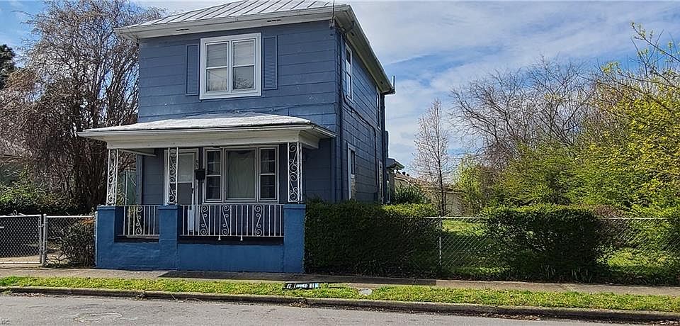 1st image of 119 Truxton Ave