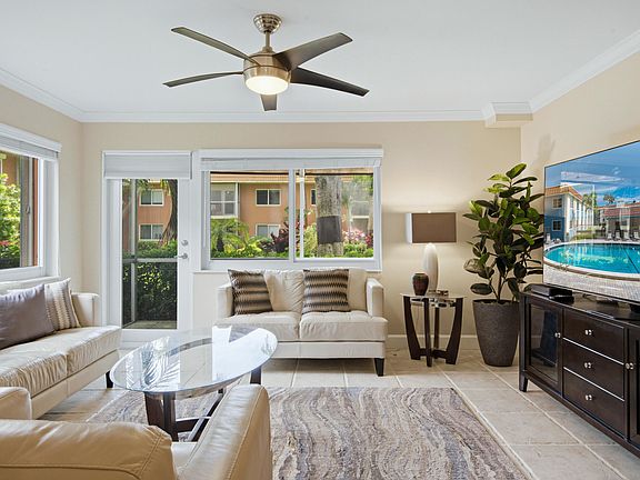 4th image of 119 NE 19th Court #118g