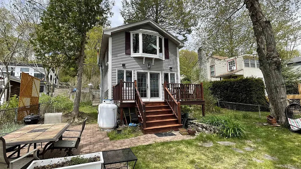 2 bed, 1088 sqft, $3,800 — Photo 1