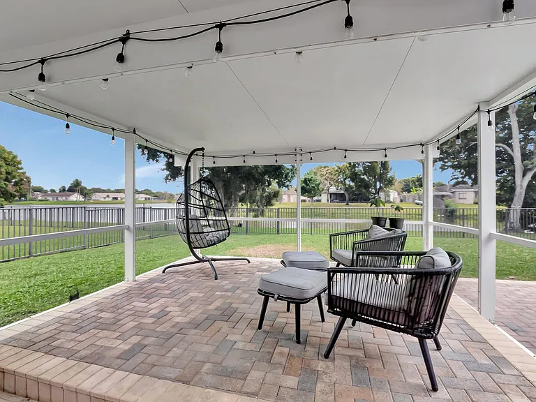 9680 Lancaster Pl — Photo 33