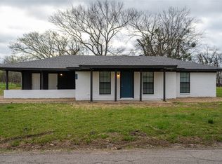 501 SW 8th St, Cooper, TX 75432