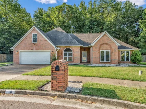 910 Sugar Cv, Collierville, TN 38017