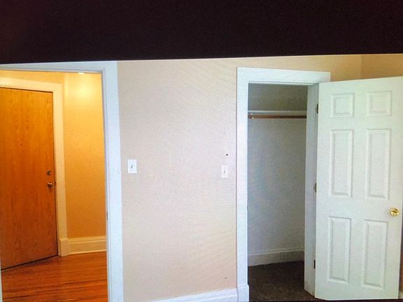 Hallway/1st Bedroom