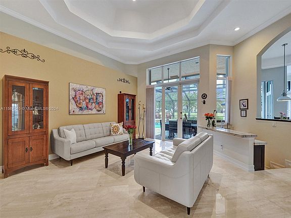 3rd image of 2471 Eagle Run Dr