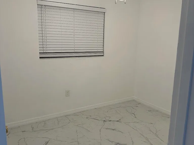 20701 NW 34th Ct — Photo 17