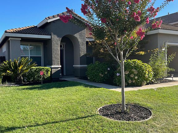 beautiful curb appeal