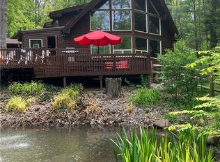 17126 Catsden Rd, Chagrin Falls, OH 44023