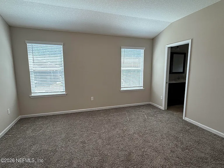 4019 Pine Hill Point — Photo 8