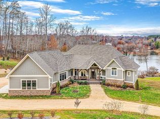 2055 Old Salem School Rd, Union Hall, VA 24176