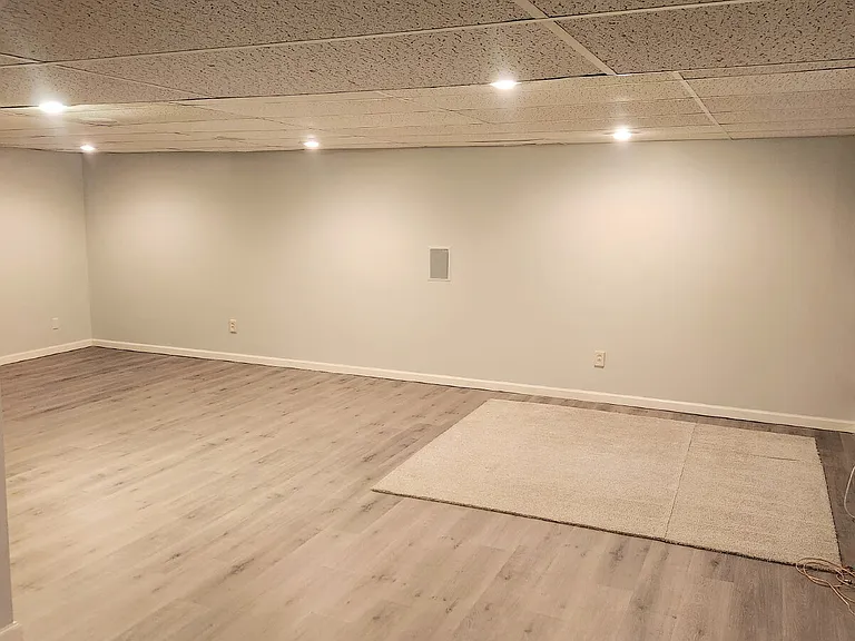 1146 Carrington Dr — Photo 26