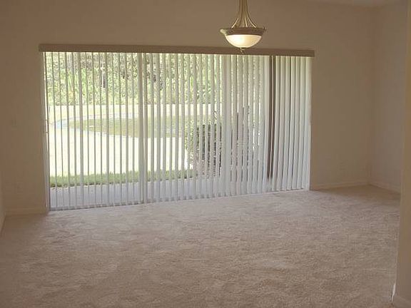 3rd image of 3562 Victoria Pines Dr
