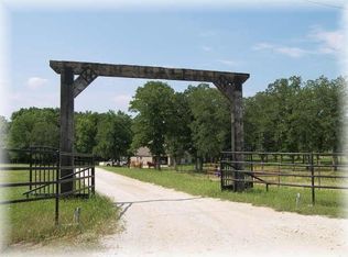 534 County Road 157, Whitesboro, TX 76273