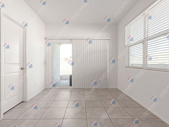 5th image of 3575 N Encanto St