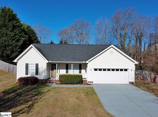 125 Ashlan Woods Ct, Greer, SC 29651