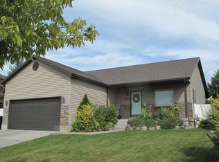 2279 S 1350 W, Woods Cross, UT 84087