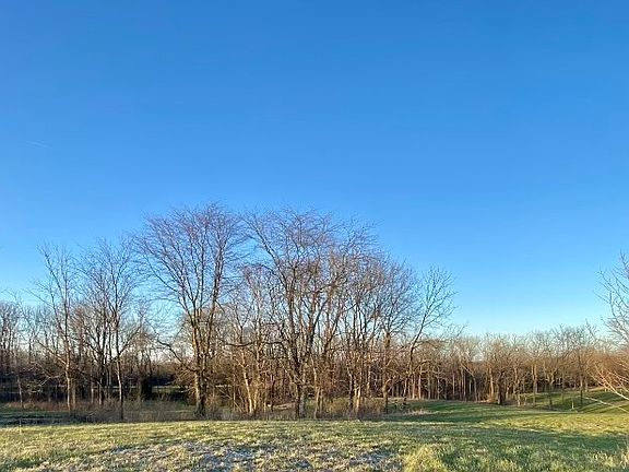 4th image of 2890 State Road 236