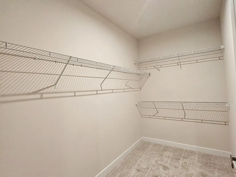 46320 Mount Milstead Ter #105 — Photo 11