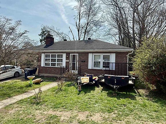 3rd image of 1412 Wurts Ave