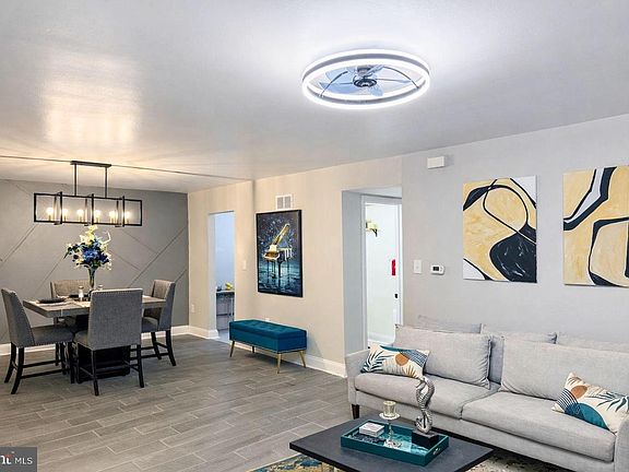 5th image of 1733 Addison Rd S