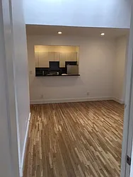 Rented by Mossanen Group