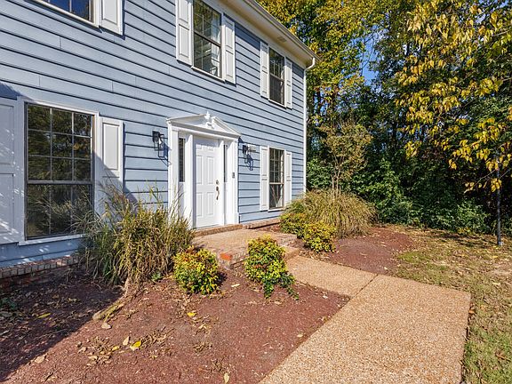 4th image of 1222 Brentwood Point