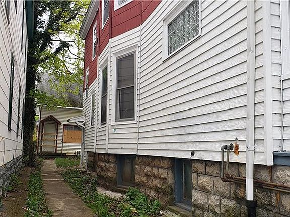 3rd image of 349 Woodlawn Ave
