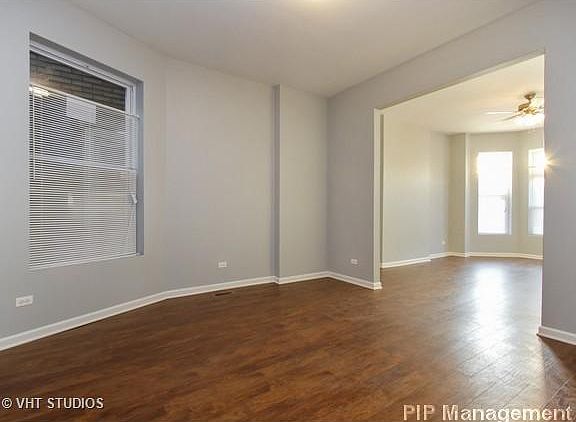 3rd image of 8918 S Exchange Ave