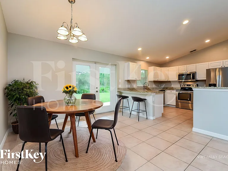 6262 Magee St — Photo 7