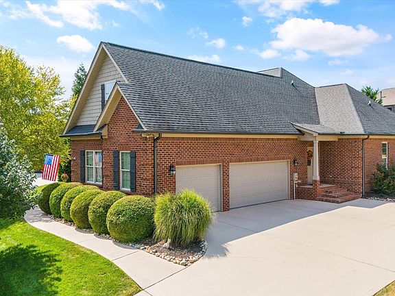 4th image of 603 Flagstone Blvd