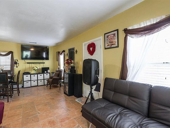 5th image of 2007 Alta Vista St